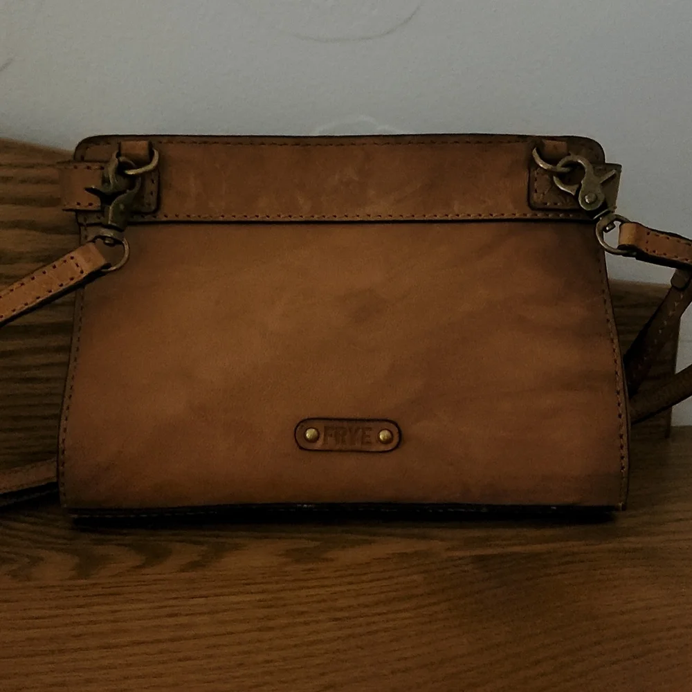 Frye Tan Leather Crossbody Bag - Picture 3 of 14